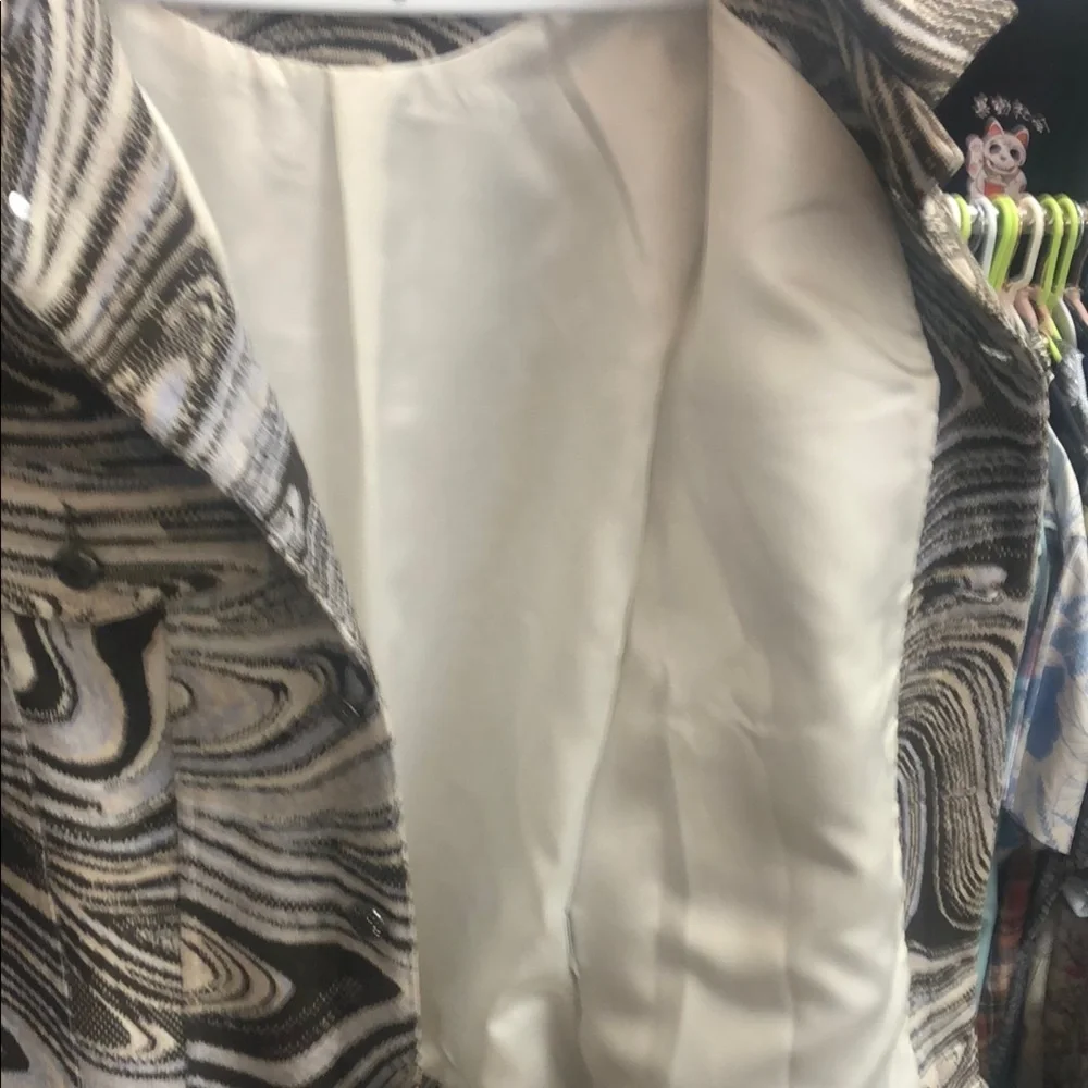 Twenty Montreal “Mocha Swirl”  Stretchy Trucker Jacket - Picture 4 of 5